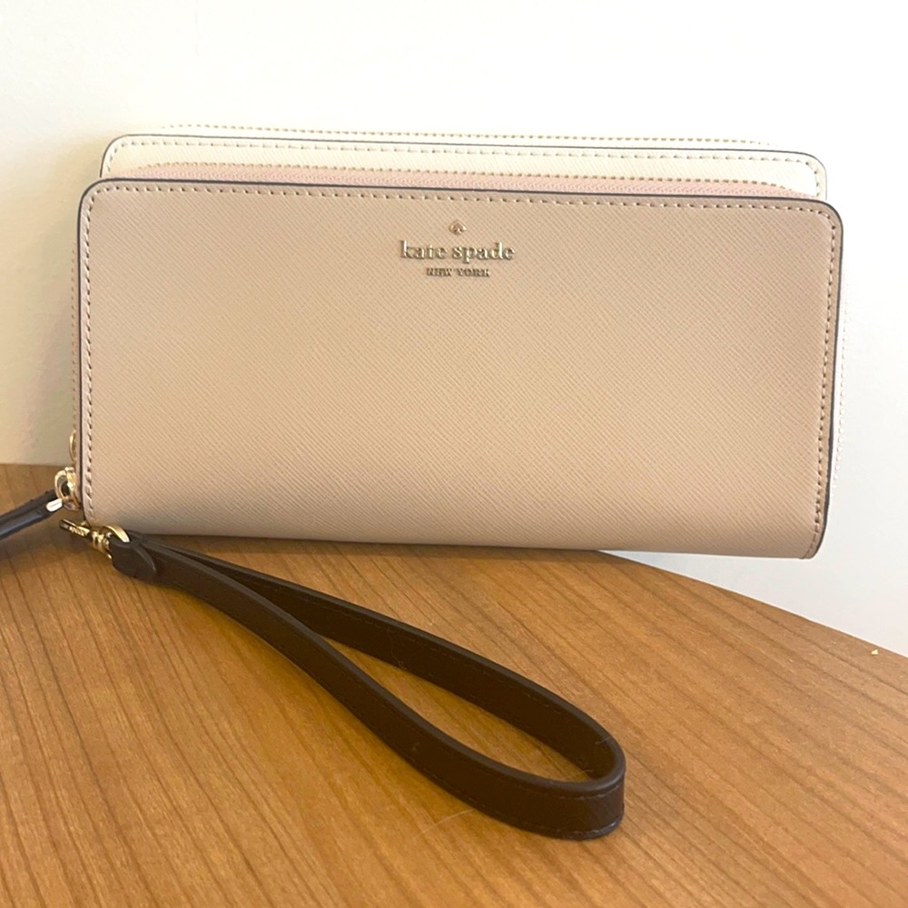 KATE SPADE PAYTON WRISTLET